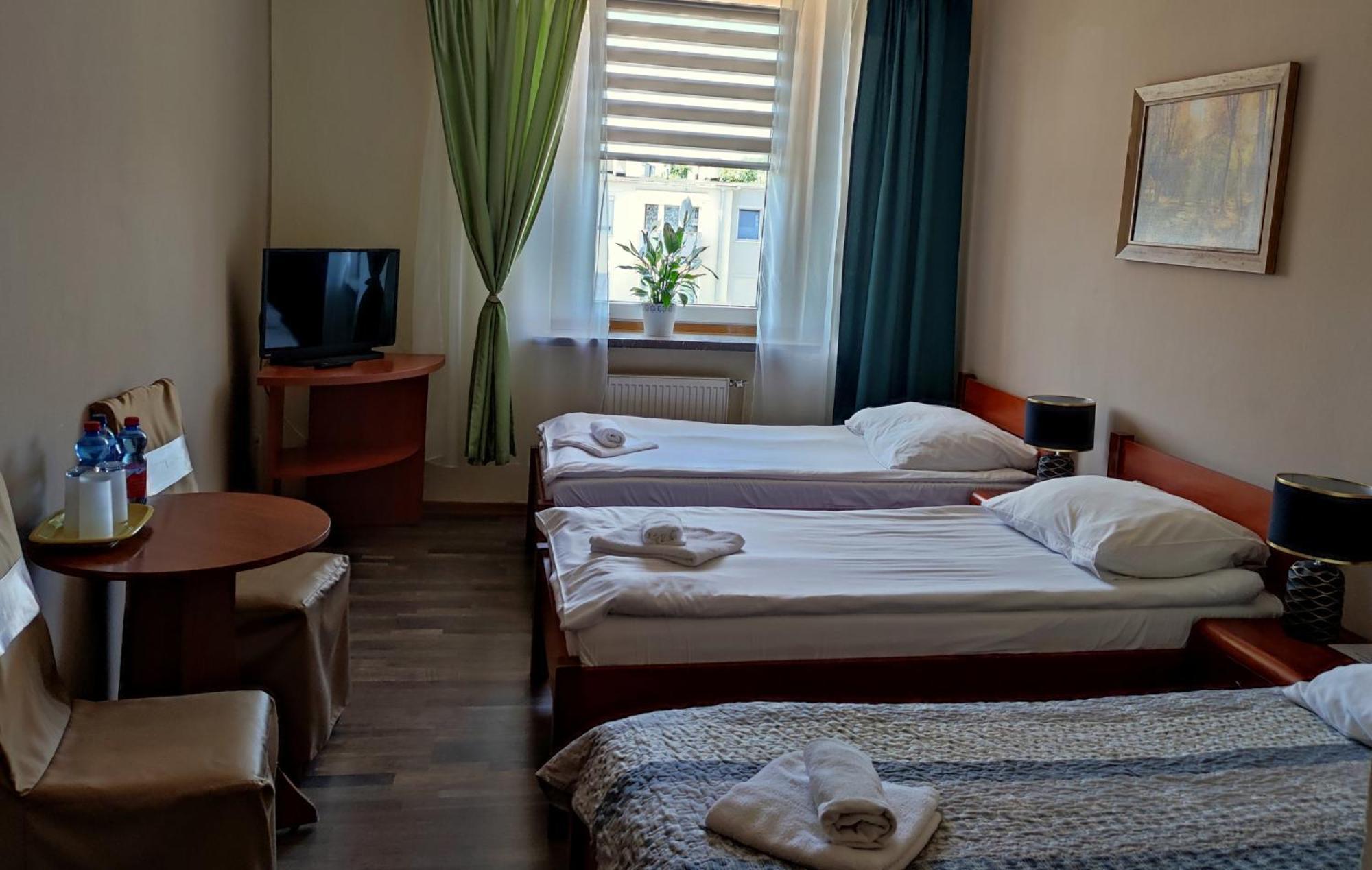 Hotel Piast Nysa Habitación foto